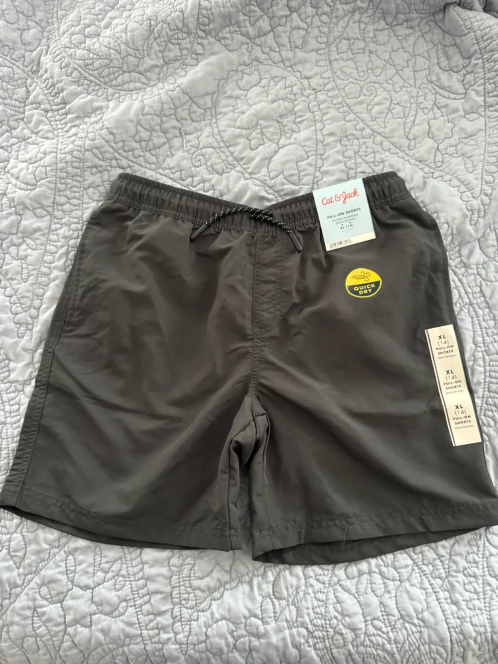 🔥3/$15 Cat & Jack boys dark grey pull on above knee shorts XL 14 quick dry